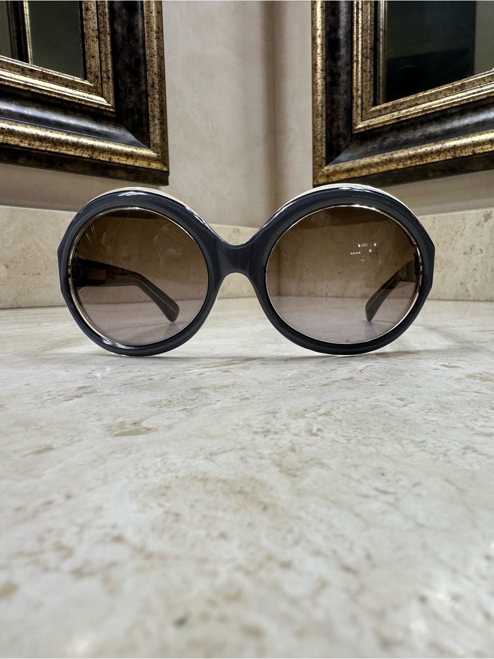 MARNI Round Gray Women's Fashion Sunglasses🌸